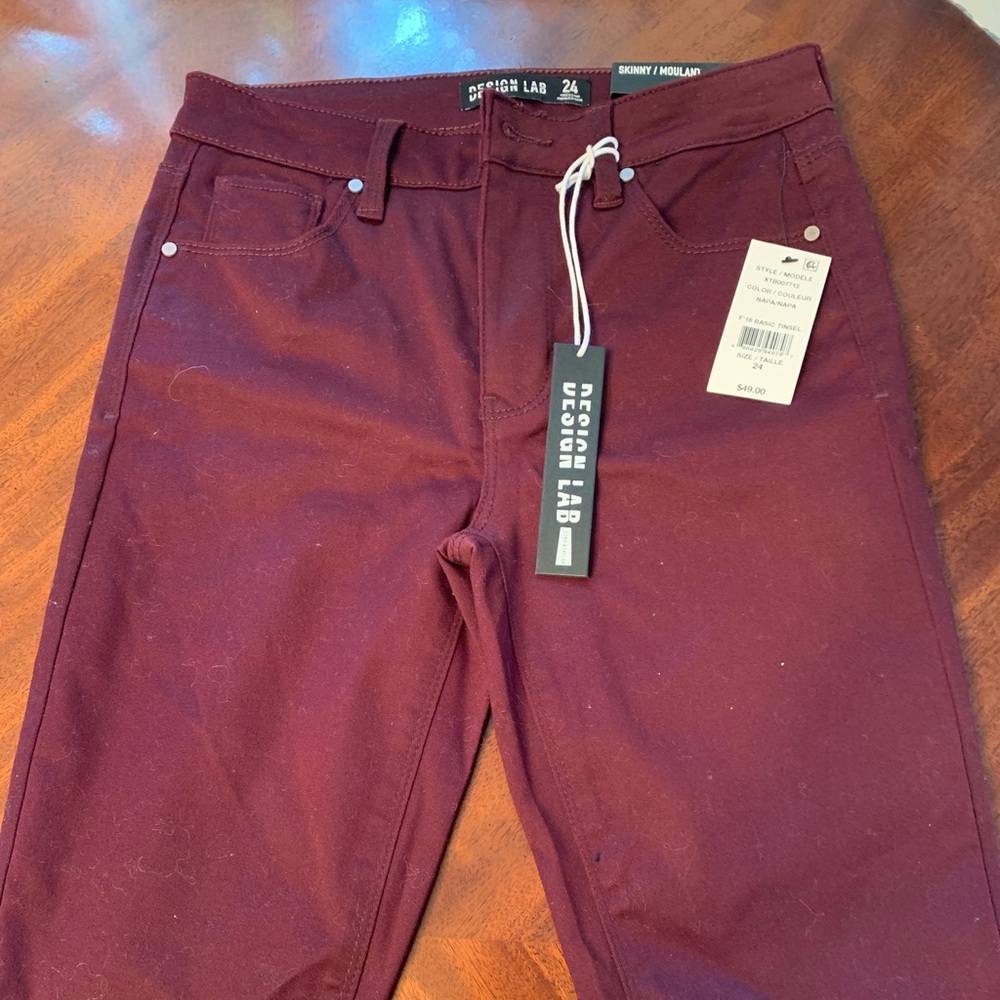 Design Lab Skinny Jean - Picture 2 of 5